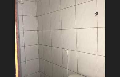 Imagem 7: Alugo CASA com 2 ANDARES no QUINTINO CUNHA!