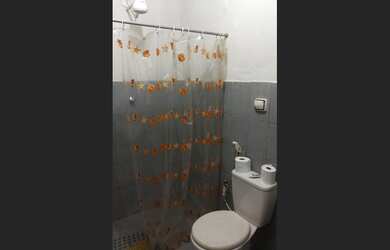 Imagem 4: Alugo ou Vendo Casa com 2 dormitórios