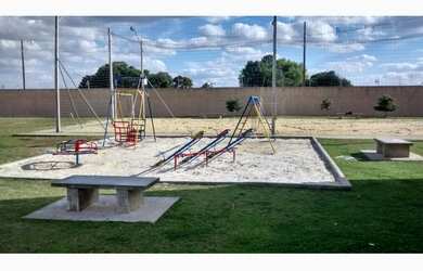 Imagem 2: Apartamento em Pinhais, divisa com Curitiba