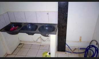 Imagem 7: Ap 1 quarto, varanda grande QR 402 frente a BR e Riacho Fundo 2. Onibus e UPA na porta