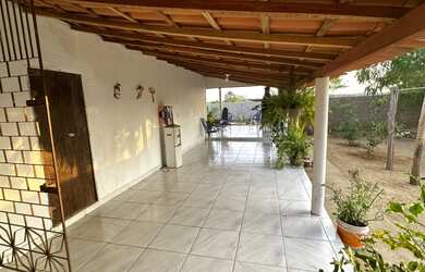 Imagem 6: Casa com amplo terreno localizada no distrito de carrapato em Paramoti CE