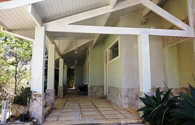 Imagem 2: Casa com 4 dormitórios - Pedro do Rio - Petrópolis/RJ