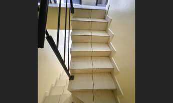 Imagem 5: CASA ESTILO SOBRADO – BAIRRO CUNIÃ - 3 QUARTOS