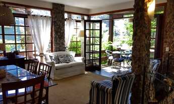 Imagem: Magnífica Casa 4 Quartos Condomínio Ubá