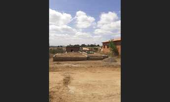 Imagem: Terreno com sapata feita