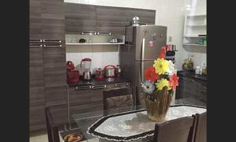 Imagem 4: CASA NO CENTRO, PRÓX AO HUL