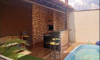 Imagem 2: Casa com Piscina