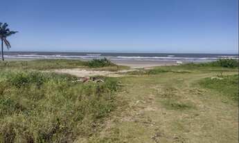 Imagem: Lote Inteiro, 100 Metros Do Mar!