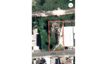 Imagem: Lote plano de 405 mt em Sarzedo