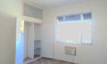 Imagem 6: Centro - Rua do Senado - Conjugado 30m2 - 5º Andar/Vista Livre - Docs OK