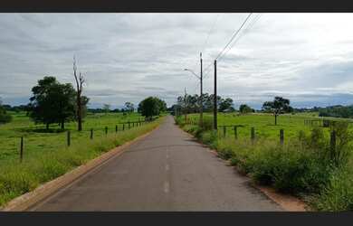Imagem 2: Vila rural 5 mil metros a 1 km da cidade de Pérola asfalto até entrada chácara