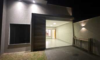 Imagem 2: Casa no Jardim Atlântico com 3 Quartos e 4 banheiros, à Venda