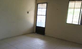 Imagem 4: Casa com quintal em Queimados/RJ