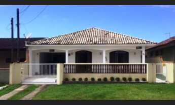 Imagem: Casa de família em Marataízes