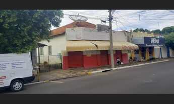 Imagem 2: Vende-se imóvel no centro de Guararapes