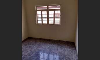 Imagem 5: VENDO CASA NO JARDIM ARIZONA 3 QUARTOS SENDO UMA SUITE, ÓTIMA LOCALIZAÇÃO NO BAIRRO