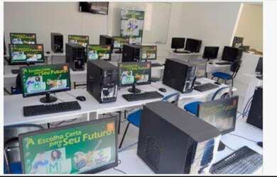 Imagem 7: Salas ou Lojas, frente de rua, entre Estrado do Coco e Villas do Atlantico