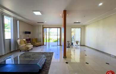 Imagem 2: PARQUE DAS SAMAMBAIAS | 936m², 5 Quartos, Salão de Jogos e TV