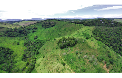 Imagem 2: Sítio em Pedro Teixeira MG