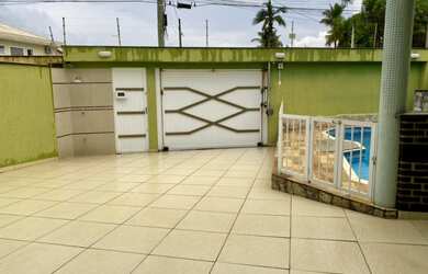 Imagem 7: Casa 04 Dormitorios, Alto Padrao, Um Passo Do Mar!