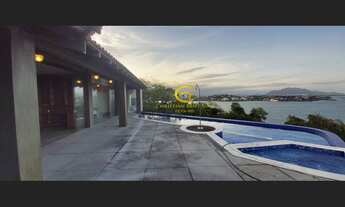 Imagem: Belíssima Casa no Morro do Moreno Praia