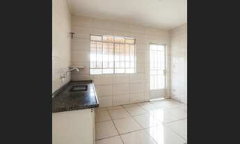 Imagem 6: Casa à venda Próximo ao Centro, 1000 mts de distância da Igreja Matriz