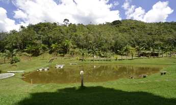 Imagem 2: Sítio à Venda próximo de Juquitiba SP com 71.000 m2, 4 casas e 5 lagos!