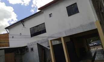 Imagem 2: Edifício com 2 pontos comerciais, Salão de Eventos, 3 kitnet, Casa e Galpão Deposito