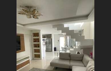 Imagem 7: LINDA CASA EM CONDOMÍNIO FECHADO DE ALTO PADRÃO 3 quartos