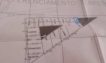 Imagem: Terreno de 7m x 20m (140M2