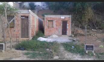 Imagem 4: Uma casa com 1/4 sala cozinha e banheiro com lage