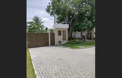 Imagem 2: VENDO CASA SOLTA 4/4 EM CONDOMINIO EM ABRANTES