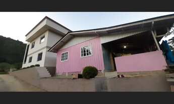 Imagem 5: Linda casas e galpao