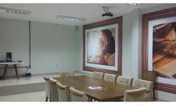 Imagem 5: Galpão com escritórios e docas