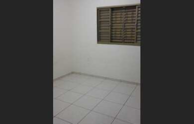 Imagem 6: Aluga uma casa no centro de Ituiutaba