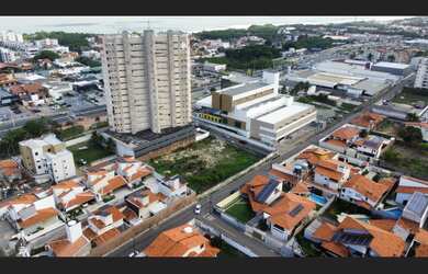 Imagem 4: Oportunidade Única! Terreno Excepcional no Quintas do Calhau