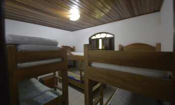 Imagem 6: Sítio à Venda em Juquitiba SP com 25.000 m2, piscina e lagos