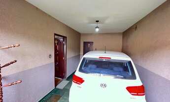 Imagem 3: Casa com terraço gourmet e quintal a venda no bairro Nova Suíça em Barbacena