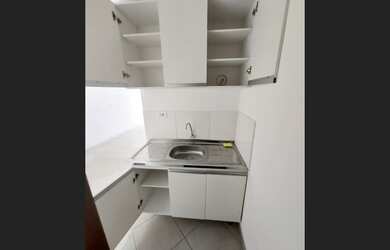 Imagem 4: Ponto Comercial em frente ao Memorial da Mulher