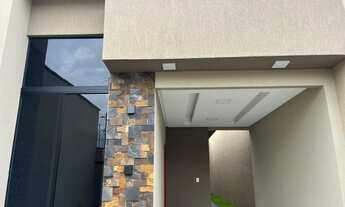 Imagem: Casa com 2 Quartos sendo um suíte, à Venda