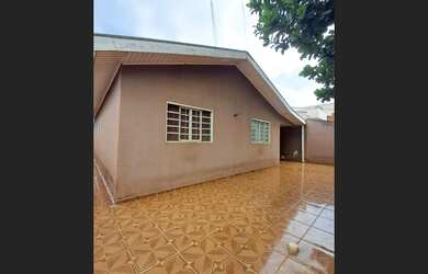 Imagem: Casa Sabáudia Pr 95 metros 3 quartos rua