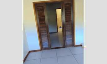 Imagem: Casa no Cascatinha com garagem