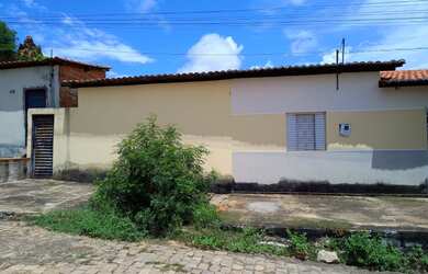 Imagem 7: Vende casa com 3 quartos e 2 salas , área, quintal com pia de lavar roupa