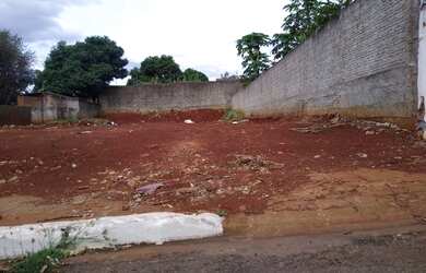 Imagem 2: Terreno Porecatu - Centro