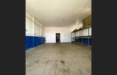 Imagem 2: VENDO GALPÃO COMERCIAL/ BEBEDOURO SP