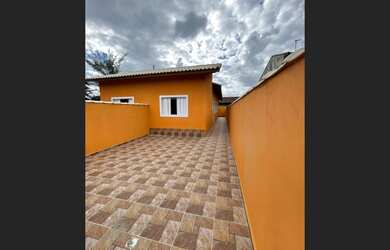 Imagem 3: Casa geminada nova c/ piscina em Itanhaém