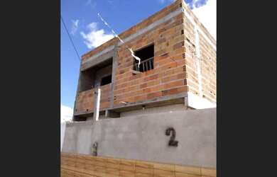 Imagem 2: VENDO OU TROCO Casa com acomodam 8 pessoas