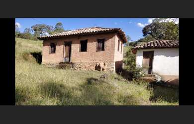 Imagem 2: Sítio de 10 há em Passa Tempo MG