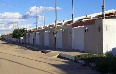 Imagem 2: Vendo casas no Bairro Padre Cicero