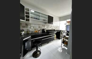 Imagem 6: Casa em rua transversal à Avenida Fraga Maia com Área Gourmet!